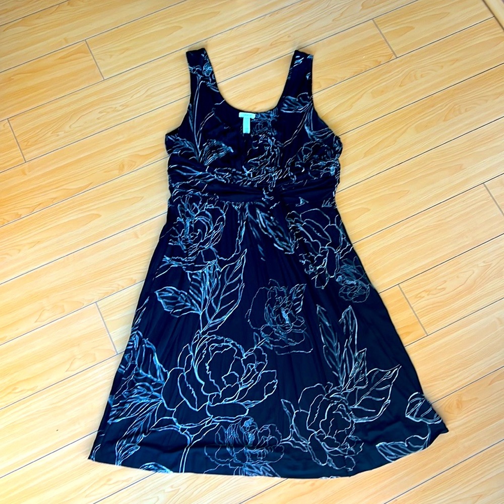 Sleeveless summer modal knee-length dress